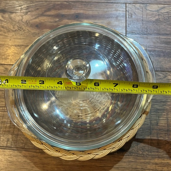 Vintage Casserole Dish - Picture 9 of 10